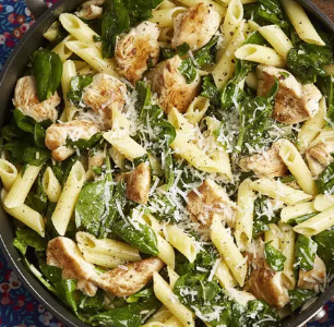 Chicken & Spinach Pasta with Lemon & Parmesan meal prep | Fit Foodie Meals San Antonio